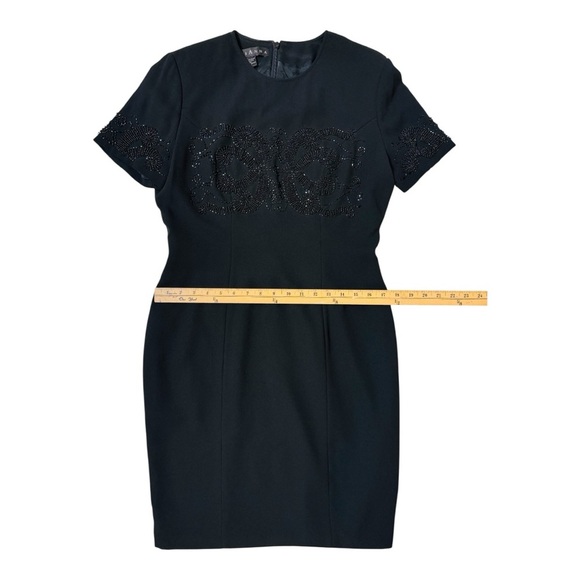 Vintage MARIANNA Embellished
Beaded Black Formal Sheath Dress Size 10 - Picture 4 of 5